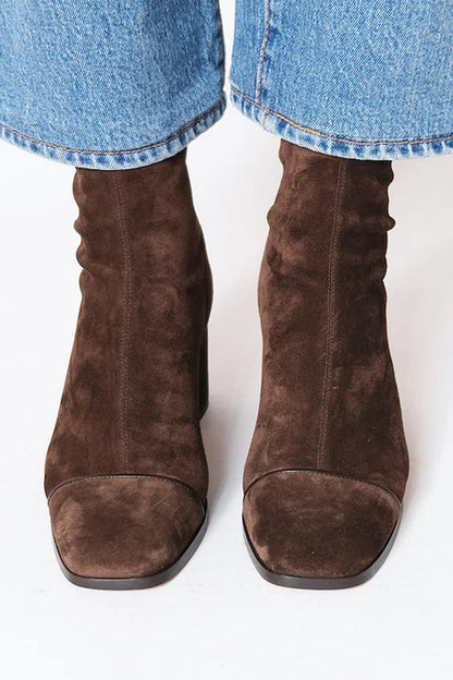 VICTORIA | Square Toed Heeled Boots